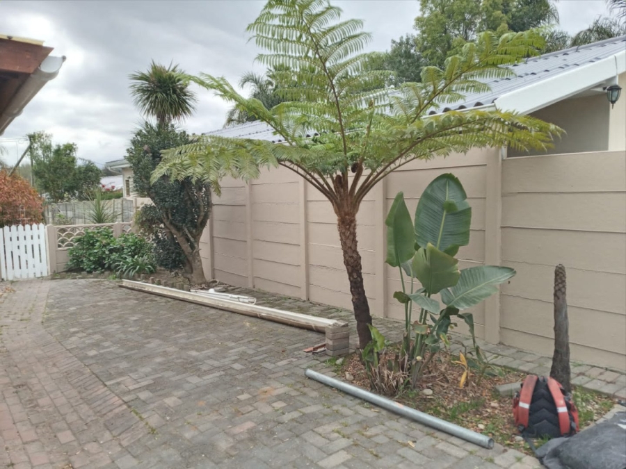 3 Bedroom Property for Sale in Denneoord Western Cape